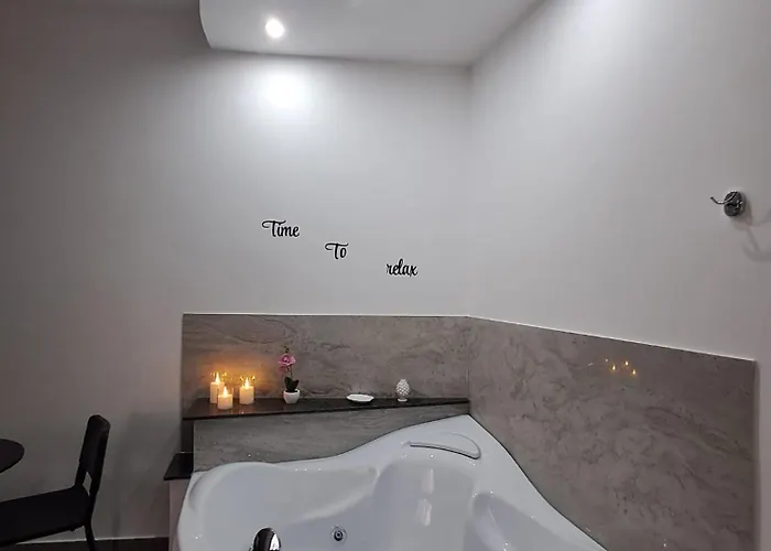 San Giacomo Bed & Breakfast 3*